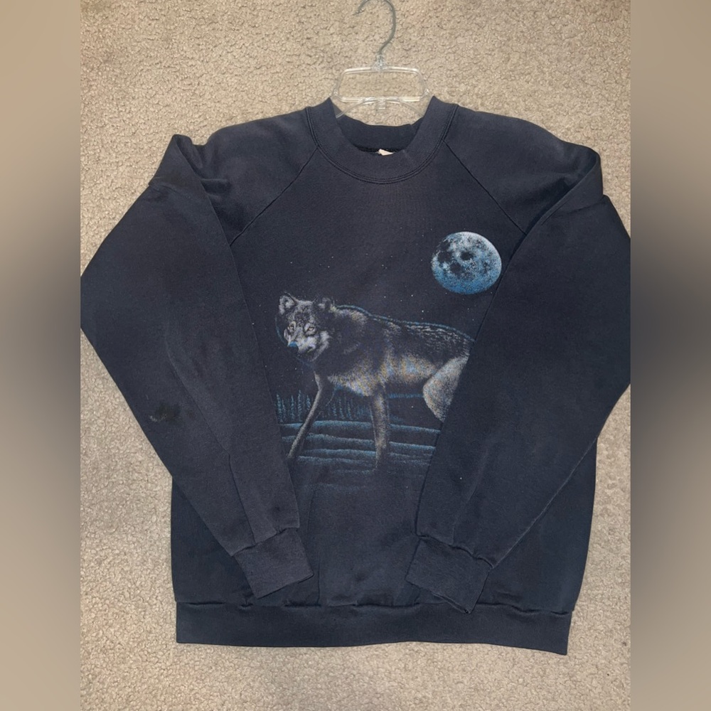 Small wolf Sweater